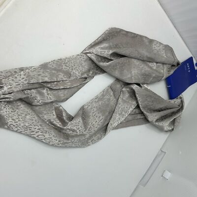 Apt. 9 womens loop infinity scarf gray cheetah print new with tags