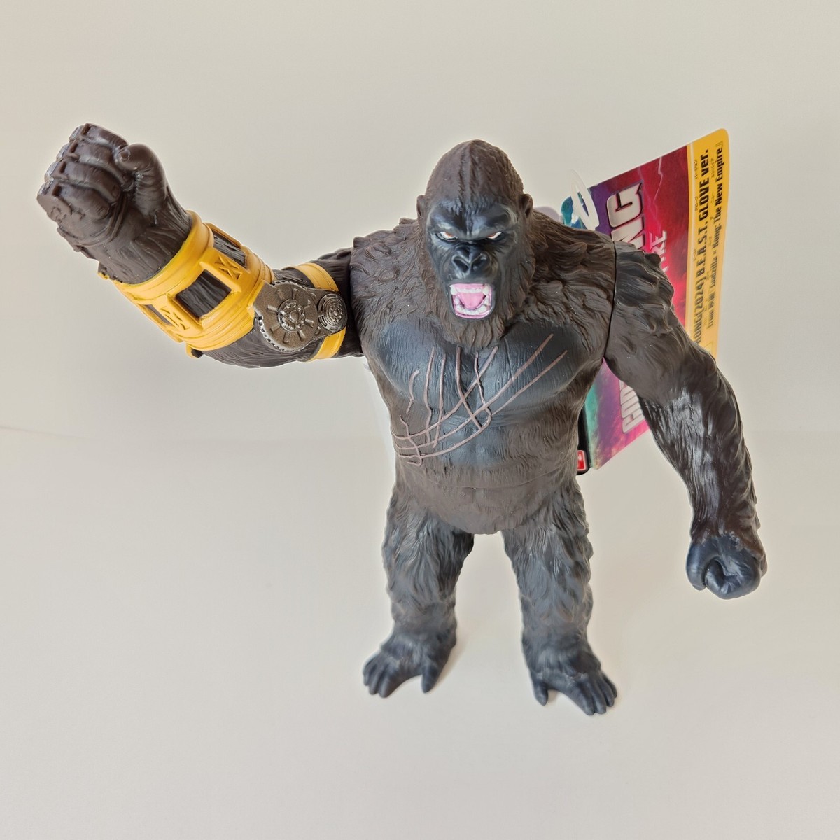 Bandai Godzilla Evolved x Kong Beast Glove 2024 Movie Monster