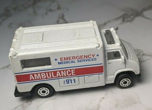 maisto ambulance
