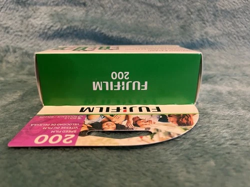 3-Pack Fujifilm Fujicolor 200 ISO, 35mm C-41 Film – 36-Exposure Film Date: 2026 image 4
