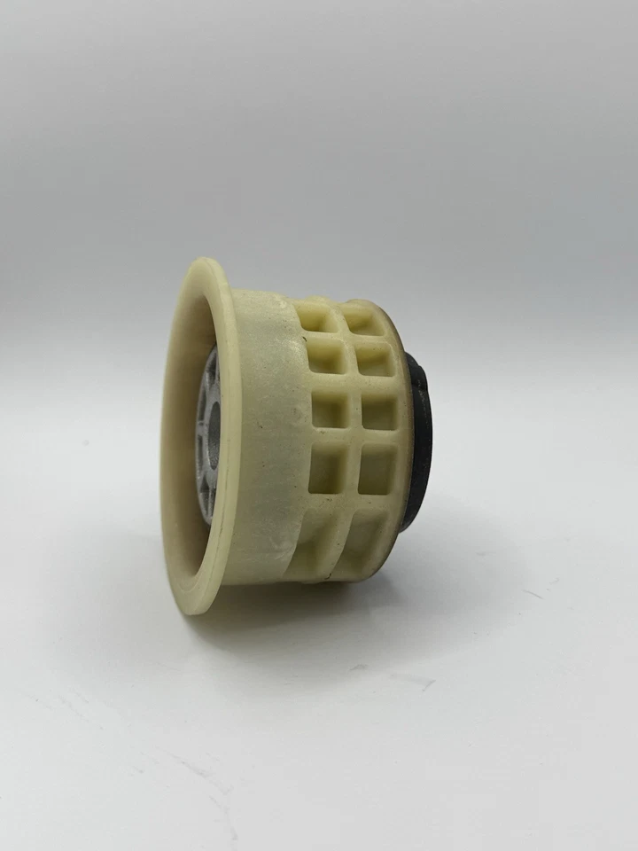 通用 13318429 发动机 摇篮 前衬 别克 Regal LaCrosse Impala — 第 2/4 张图片