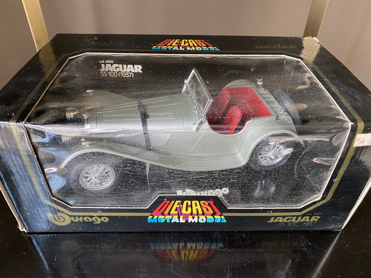 Jaguar SS 100 1937 Miniature Bburago Gold 1/18 – Rouge, Métal (occasion)