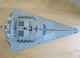 LEGO Star Wars: Imperial Star Destroyer (75055) Complete with Instruction
