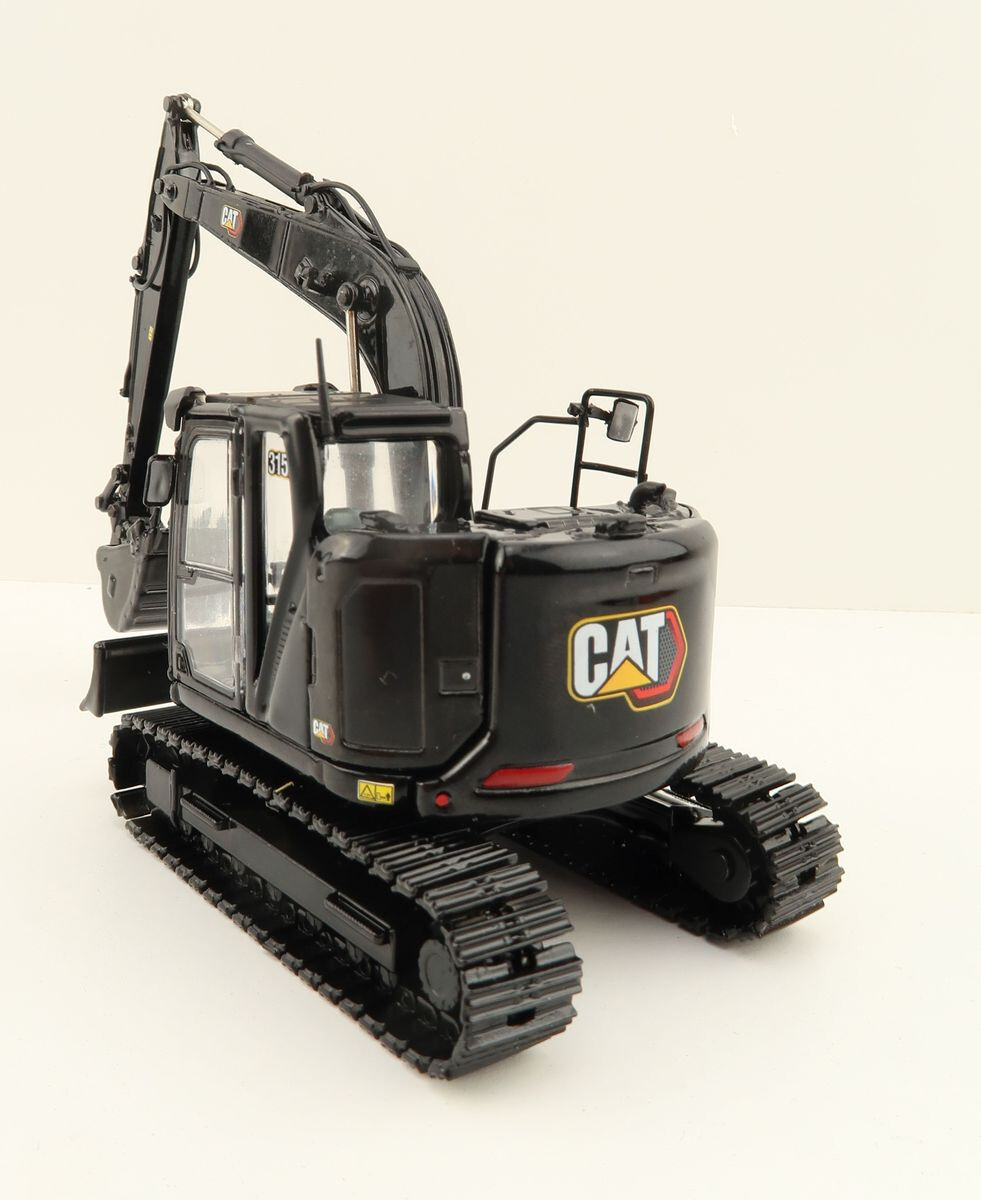 ミニカー CAT Amazon.com: Diecast Masters CAT Caterpillar D6 XE LGP Track