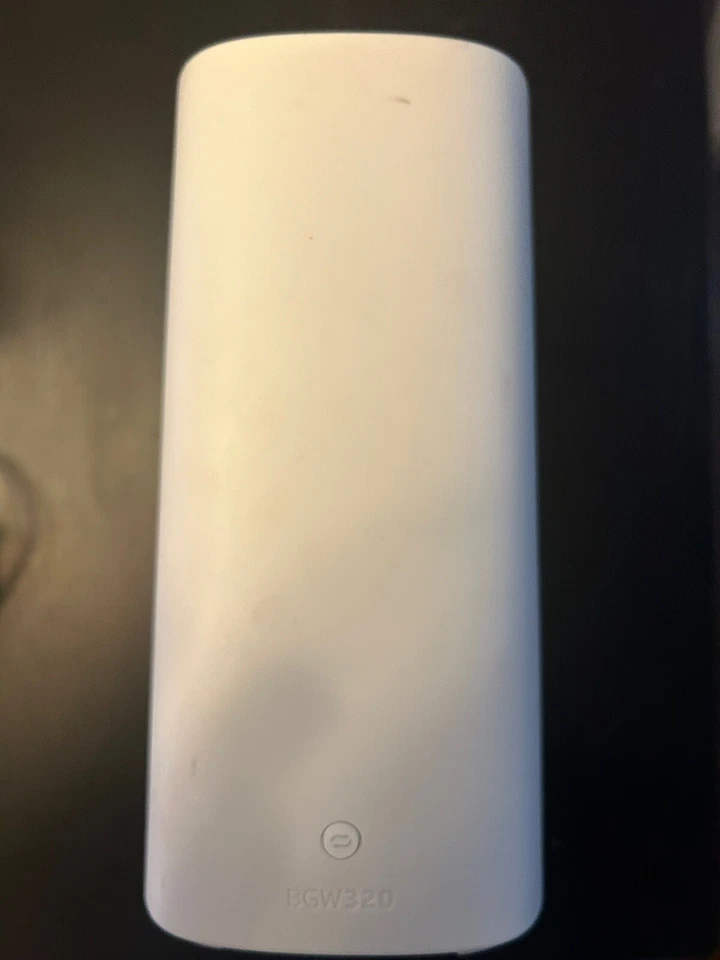 AT&T Broadband Gateway BGW320-500 WiFi Modem Router W/ Power Cord - Image 3 of 4