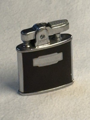 Vintage Ronson Standard Lighter Black & Chrome Newark NJ USA
