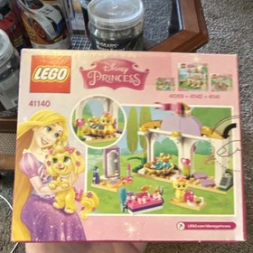 LEGO Disney Princess Daisy's Beauty Salon 41140 98 Pieces Ages 5-12