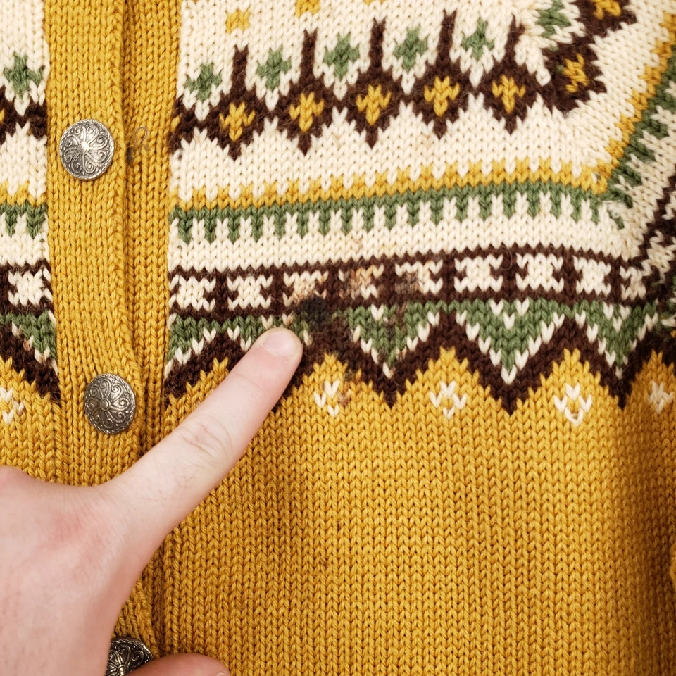 Cardigã suéter feminino M amarelo médio Fair Isle nórdico gola redonda botão frontal - Imagem 4 de 4