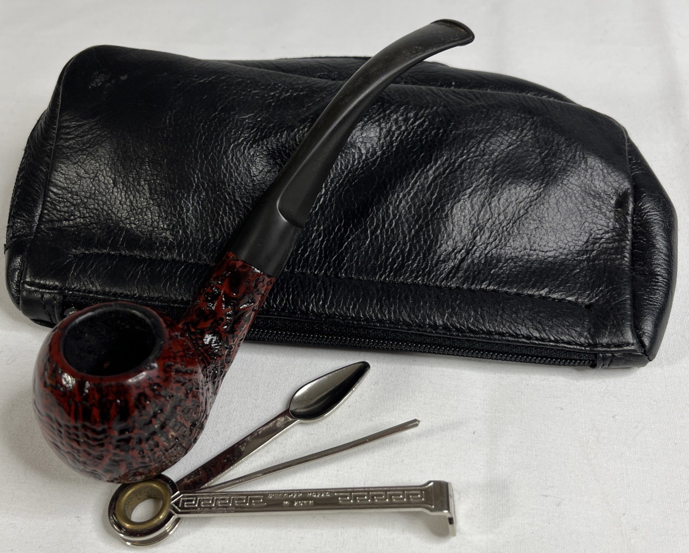 H.I.S. Tobacco Pipe Dark Brown -Comes Complete with Leather Carry Bag & Tool