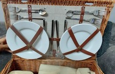Wicker Hamper Picnic Set For 4