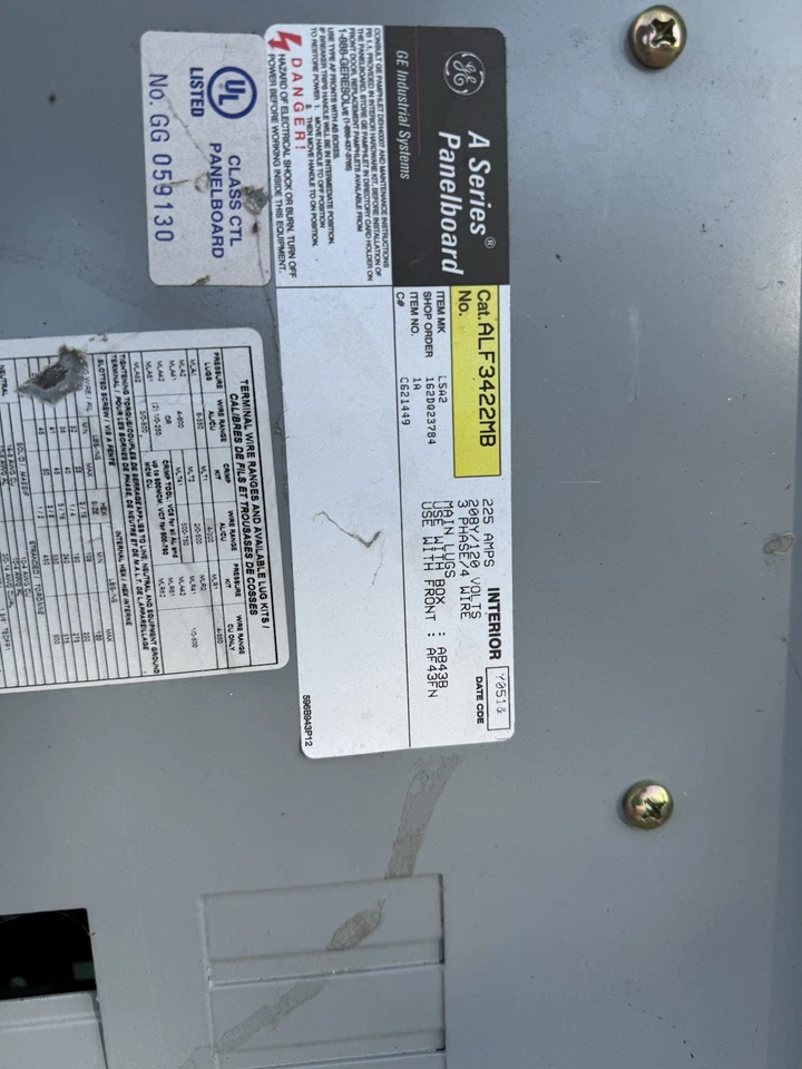 ELÉCTRICO GENERAL - ALF3422MB - PANEL INTERRUPTOR PRINCIPAL 225 A - 208/120 V Foto 2 de 4