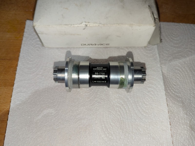 Shimano Dura-Ace BB-7700 Bottom Bracket 109.5mm BS Thread BNIB