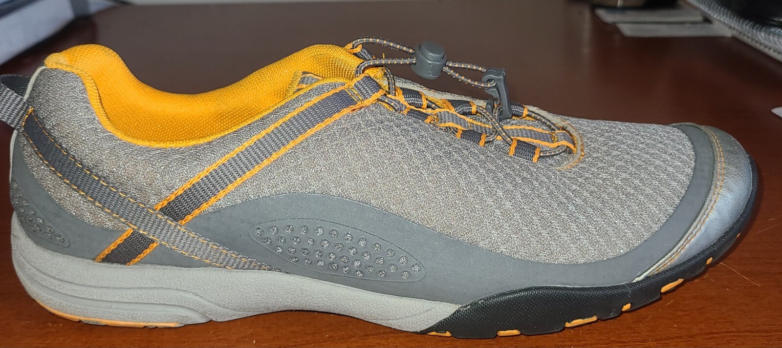 Clarks Primo Women's 9M Shoes Drawstring Athletic Sneakers Gray Orange