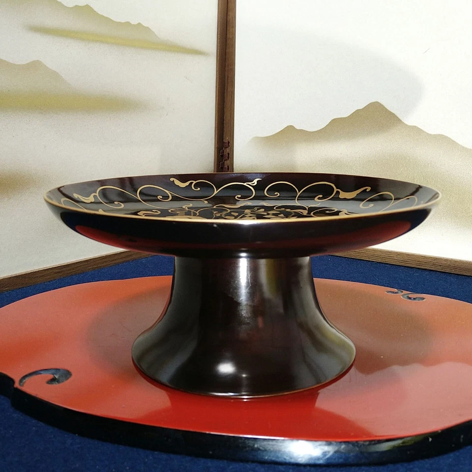 Japanese Lacquer Wooden Candy Plate 8.27inch Footed Sweet Dish Gold ivy Motif - Image 3 of 4