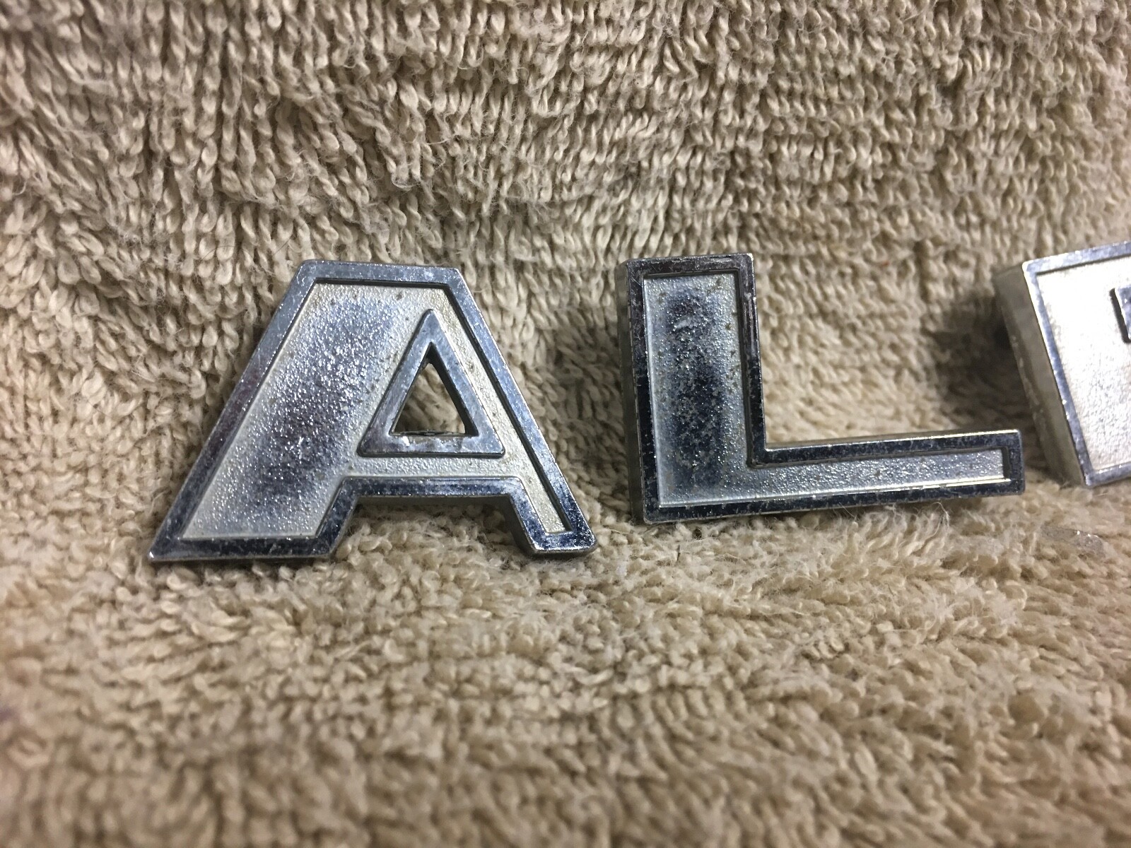 USED AMC 3462758 3462761 3462762 1959 1960 RAMBLER CHROME BLOCK 