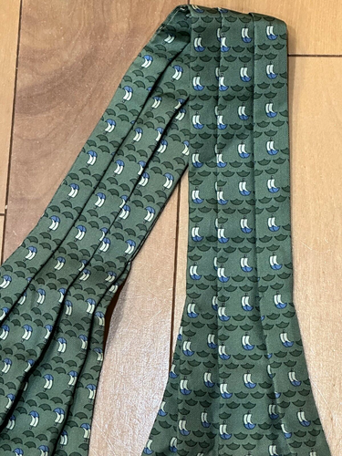 VTG HERMES Ascot tie Sailing ship Pattern Green 100% silk #y4843 - Picture 5 of 6