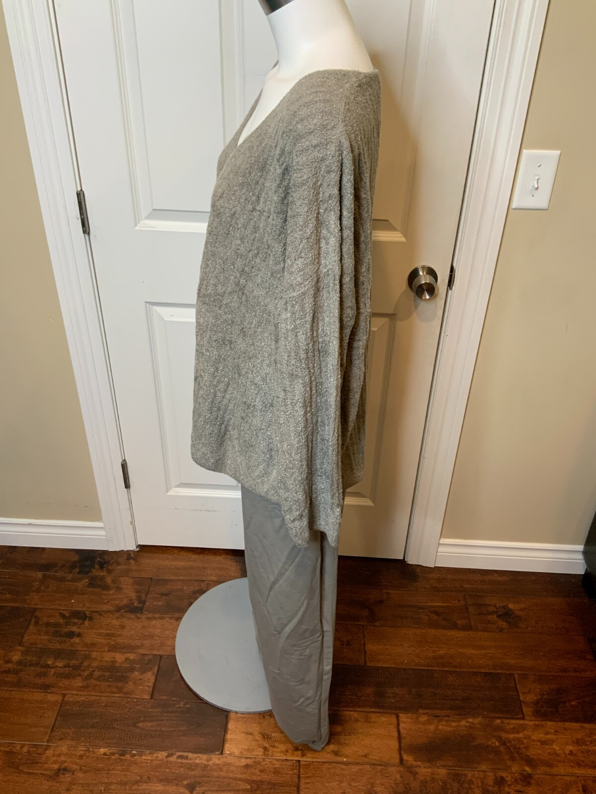 Barefoot Dreams Loden Gray Pullover & Luxe Lounge Pants Pajama Set, Size 3XP NWT image 5