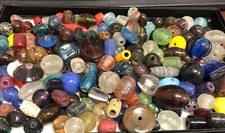 ASSORTED GLASS BEADS JEWLERY MAKING DESIGN 16 LBS