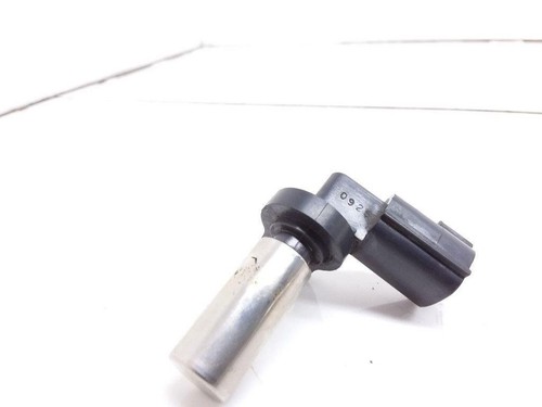 Nissan Almera 84kW 2000 Kurbelwellenpositionssensor RS329 20335691