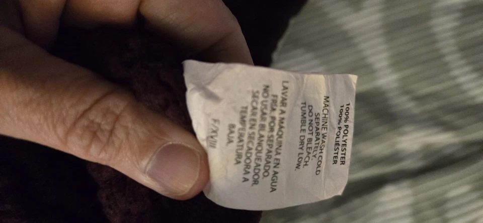 Manta de peluche Sherpa Better Homes & Gardens tallada hojas de otoño 50"x60" Foto 4 de 4