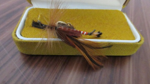 Vintage fishing fish fly bait lure tie bar tack clip clasp