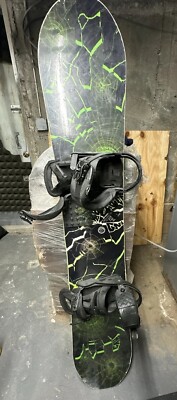 GNU Snowboard 162cm  W/ Cartel Snow Bindings Size L
