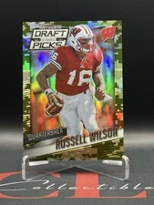 SP/199 2015 Panini Prizm CAMO Parallel Collegiate Draft Picks Russell Wilson #89