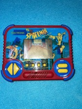 Tiger Electronics Spider-Man: Revenge Of The Spider-Slayers Handheld For Parts
