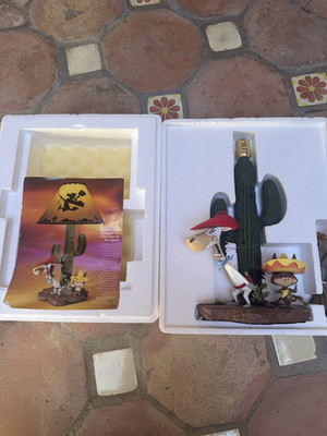 WARNER BROS STORE GALLERY QUICK DRAW MCGRAW BABA LOOEY SCULPTURE LAMP FIGURINE