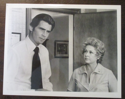 PRESS PROMO PHOTO TV MARCUS WELBY M.D. JAMES BROLIN & ELENA VERDUGO 8X10 R175