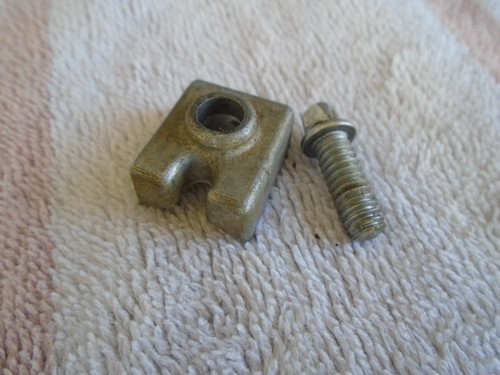 (1) VINTAGE ROGERS SWIVOMATIC SUPREME HI HAT STAND SPRING ADJUSTING BLOCK NUT-VG