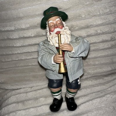 Clothtique Possible Dreams 2000 German Santa Playing Clarinet Ornament Dept. 56
