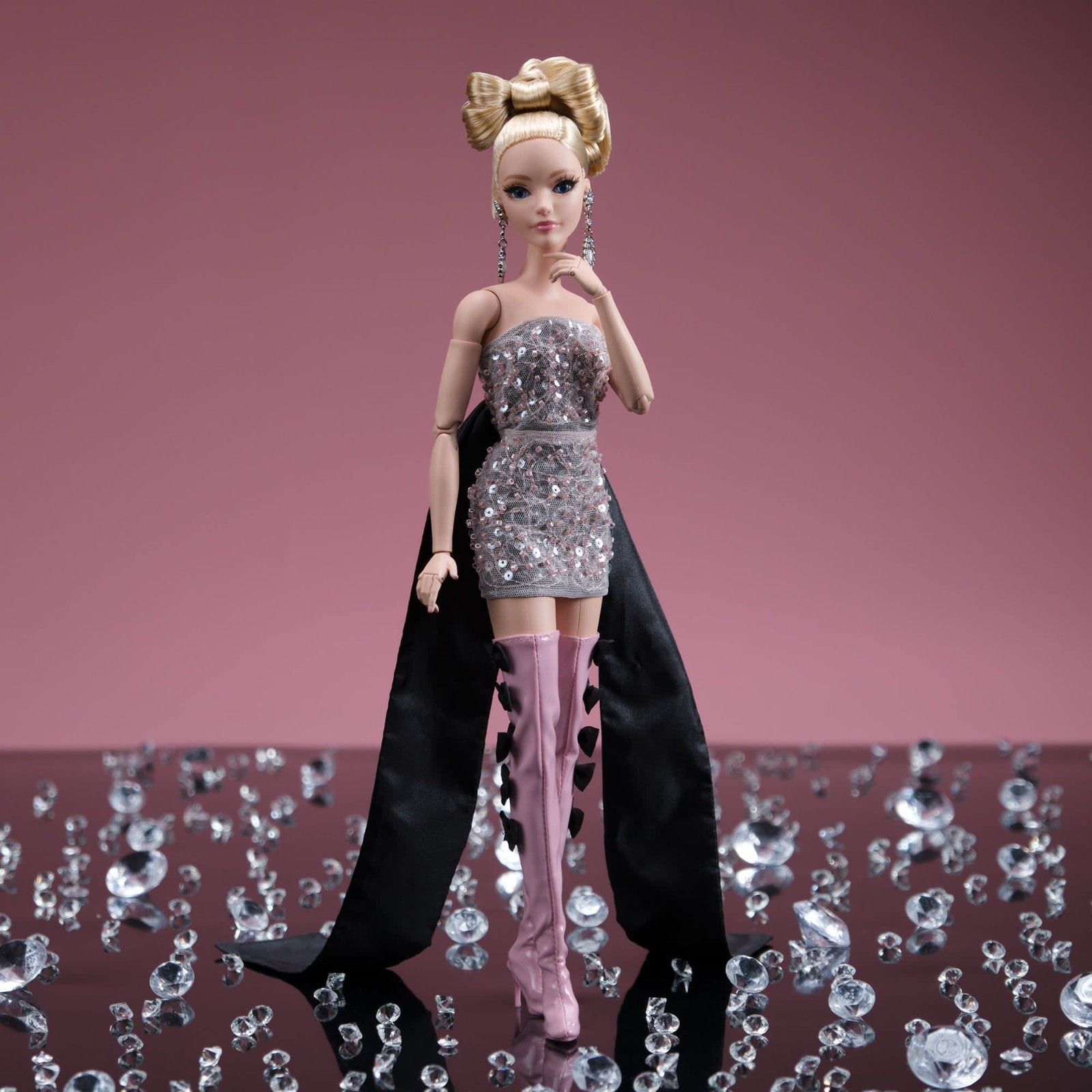 Кукла Barbie Atelier Doll #1 Grand Couture Silkstone 14.5" Platinum #2054/5000 — фото 8