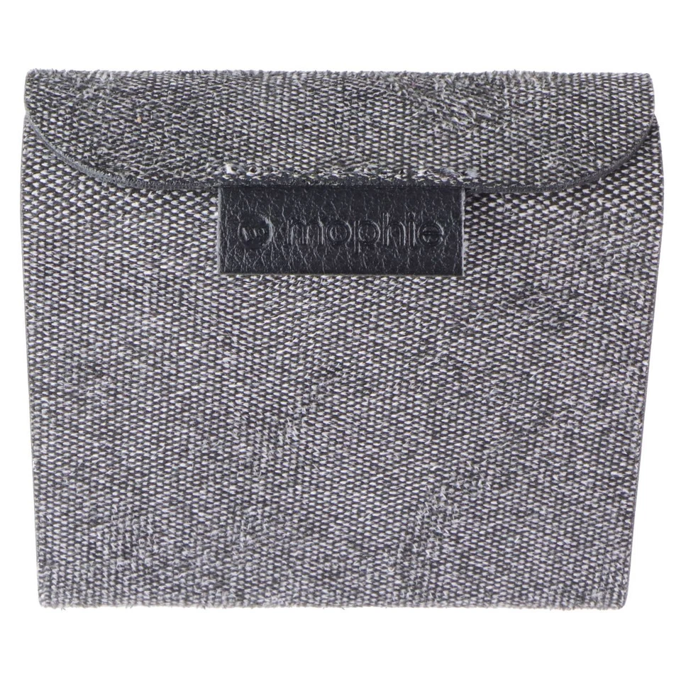 Mophie 3-in-1 Tri-Fold Travel Charger Pad with MagSafe for Apple - Black (Gen 1) - Image 4 of 4