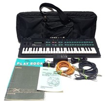 Yamaha DX100 Digital FM Synth Keyboard w/ Case Adapter Working from japan