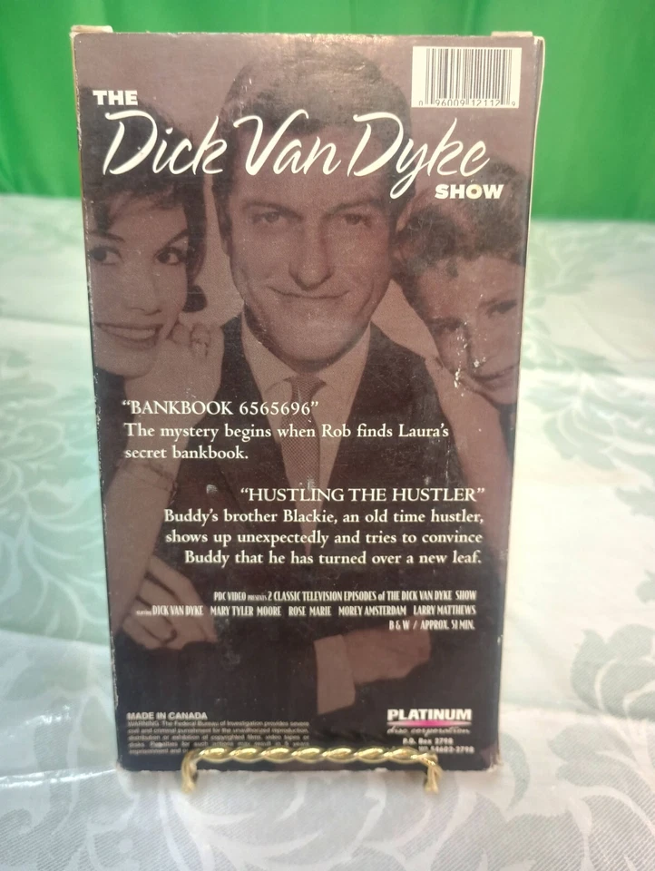 The Dick Van Dyke Show VHS - 2 Classic Rare Episodes w/ Mary Tyler Moore Foto 2 de 4