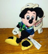 Vintage Disney Store Bean Bag Plush Tourist Mickey Hawaii Vacation NWT
