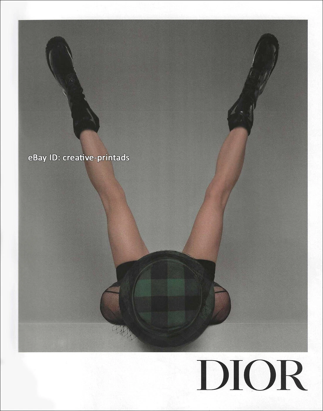 PUBLICITÉ IMPRIMÉE 3 PAGES DIOR automne 2019 vert et rouge CHECK chapeaux seau SACOCHE EN TISSU