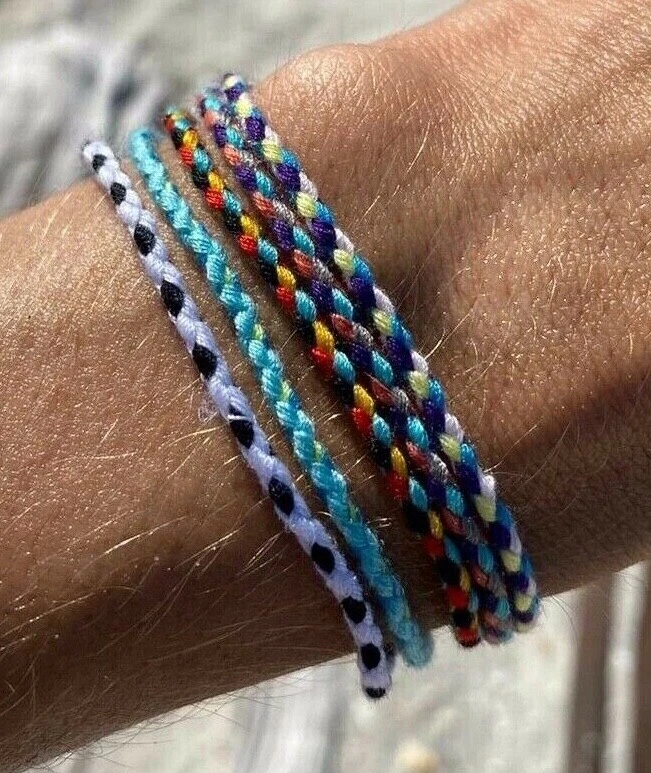 Aggregate more than 75 mens thin rope bracelets latest in.duhocakina