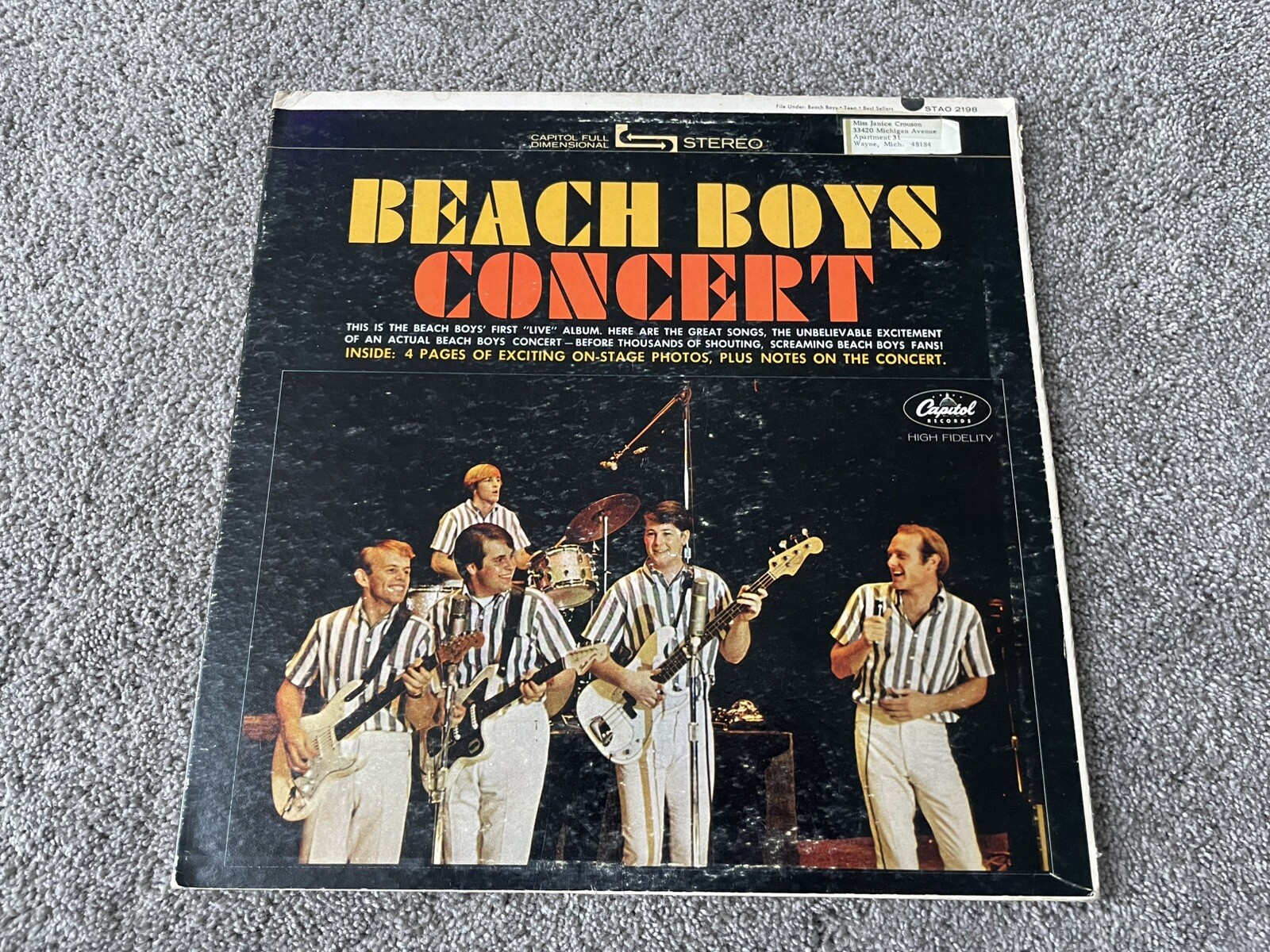Beach Boys Concert Album Vinyl Record LP STAO 2198 Capitol Records Company