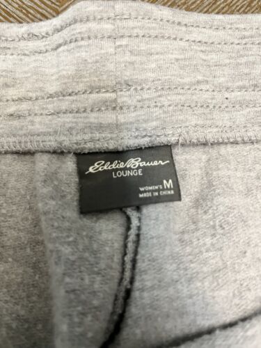 Eddie Bauer Gray Pull On Jogger Pants Medium Pockets Waist 30” Inseam 28” - Picture 2 of 6