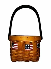 Vintage~ Patriotic Basket ~Hanging Wall/Door Art~ American Flag ~Candle Holder