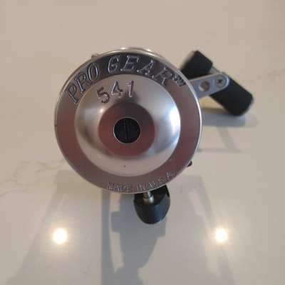 #ad Pro Gear 541 Reel USA Silver Gunmetal VG Condition low price With Clamp $150.00