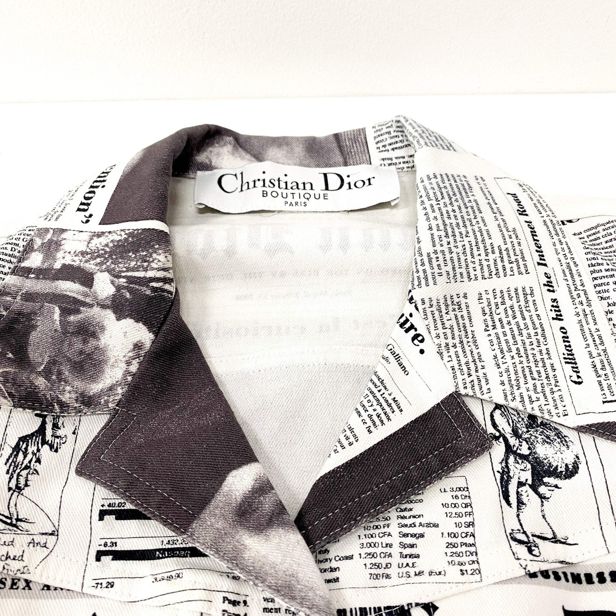 John galliano ノーカラー ジャケット y2k Dior John galliano ノーカラー ジャケット y2k Dior From a very iconic