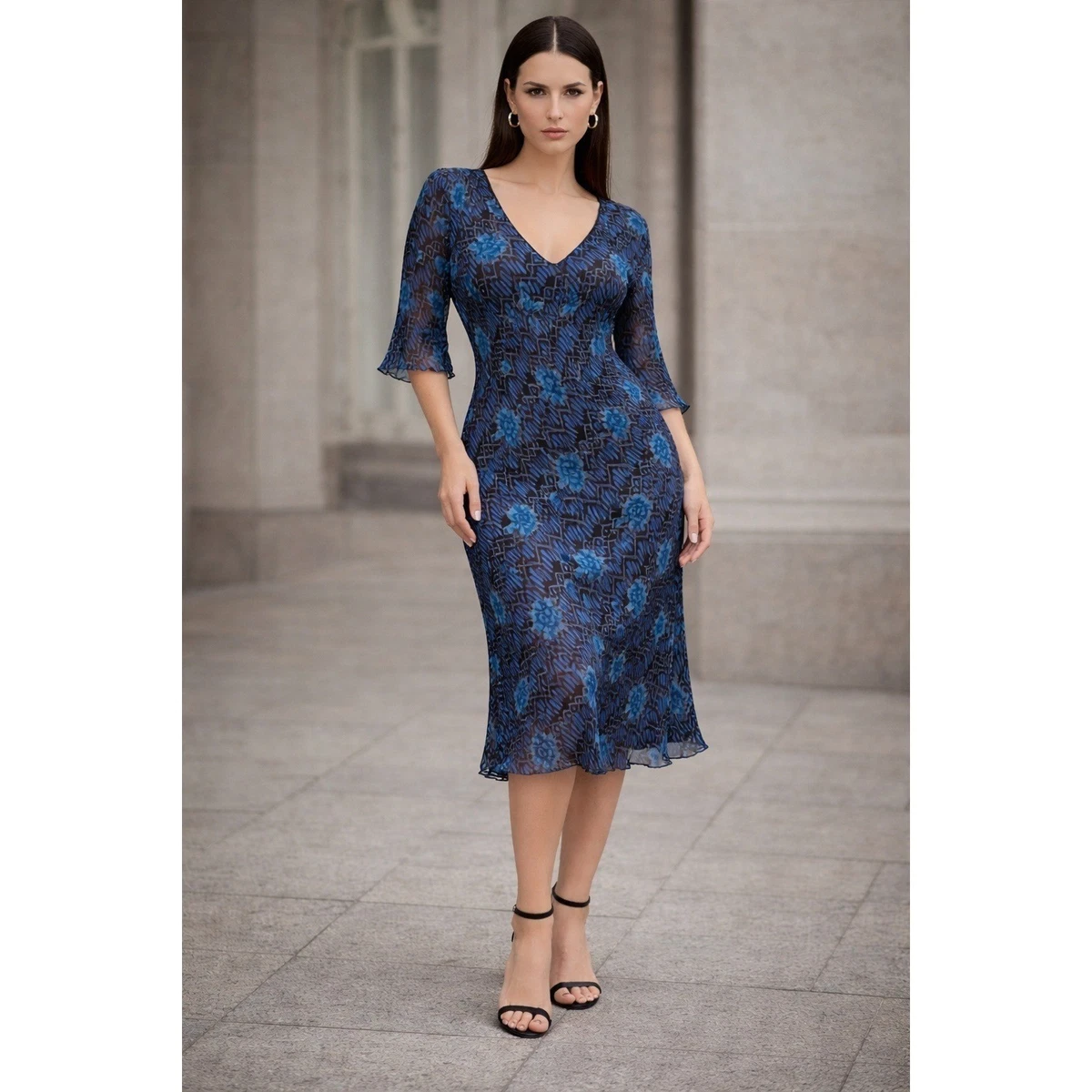 eva blue dress Éva Blue Draped Gathered Maxi Dress main image 0