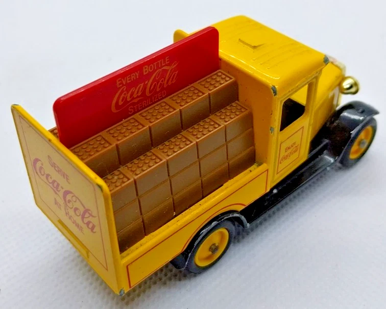 LLEDO DAYS GONE :: DG26002 :: CHEVROLET DELIVERY TRUCK :: COCA COLA - Image 3 of 4