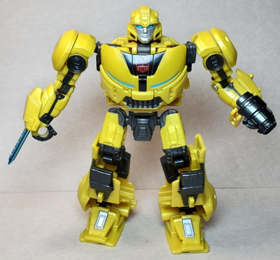 Hasbro Transformers One Mainline Deluxe Bumblebee 100% Complete