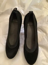 EXCELLENT CONDITION Stuart Weitzman Black Suede Pumps - 6.5