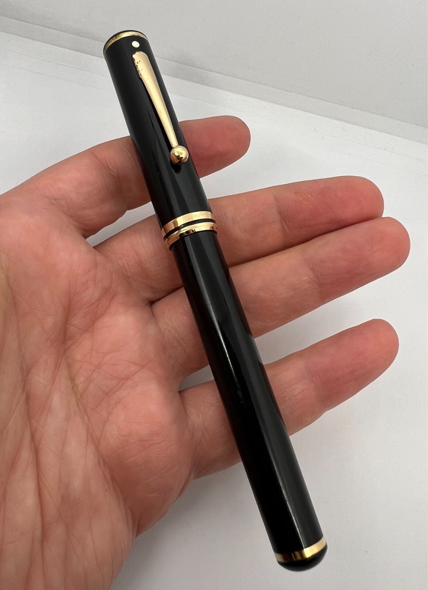 シェーファー コノソアール　SHEAFFER Connaisseur　18K BIG Vintage Sheaffer Connaisseur 18K Gold Nib Fountain Pen