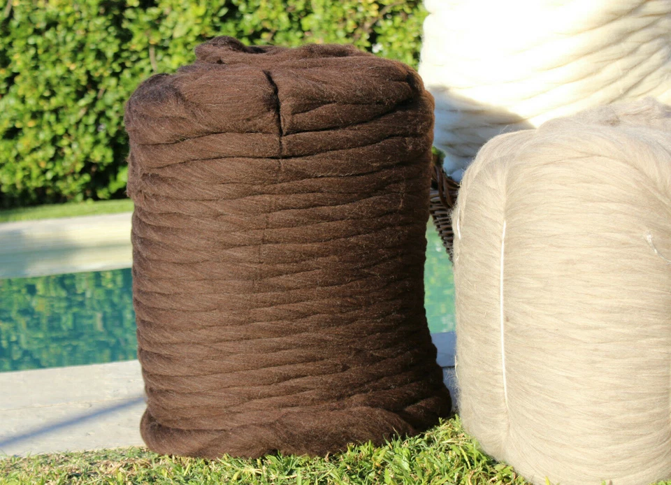 22lb wholesale dark brown wool roving bulk un dyed spinning,Felting,Chunky yarn - Image 3 of 4